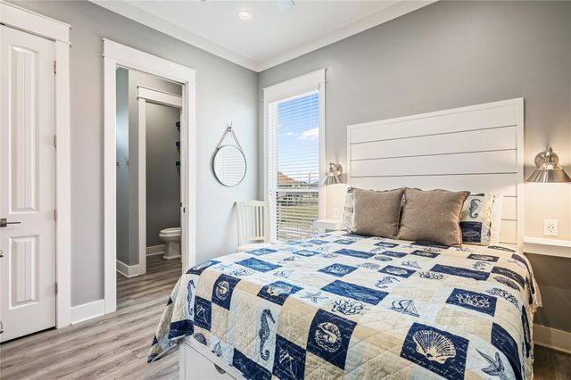 2576 Whitecap, Crystal Beach, TX 77650