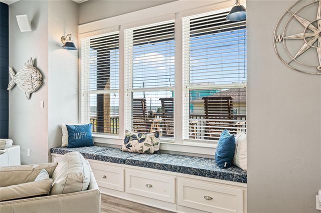 2576 Whitecap, Crystal Beach, TX 77650