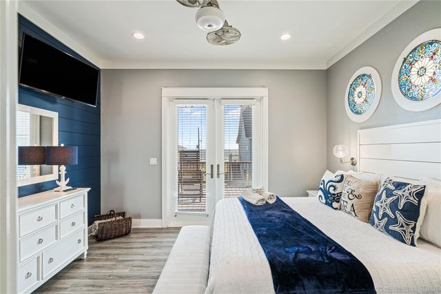 2576 Whitecap, Crystal Beach, TX 77650