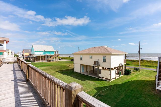 2576 Whitecap, Crystal Beach, TX 77650