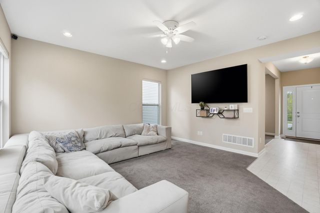 6173 Jadwinn Drive, Westerville, OH 43081