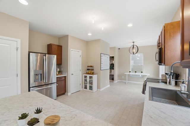6173 Jadwinn Drive, Westerville, OH 43081