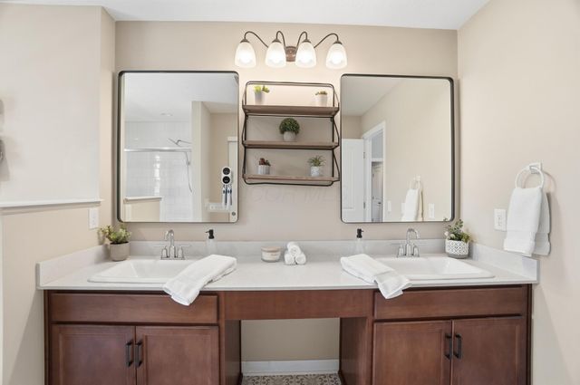 6173 Jadwinn Drive, Westerville, OH 43081
