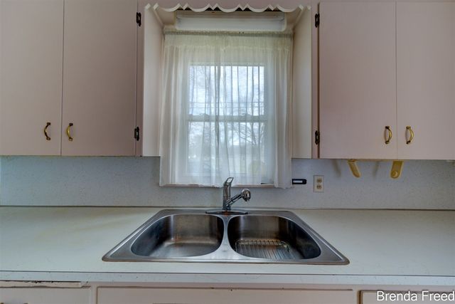 1109 Francis Avenue, Muskegon, MI 49442