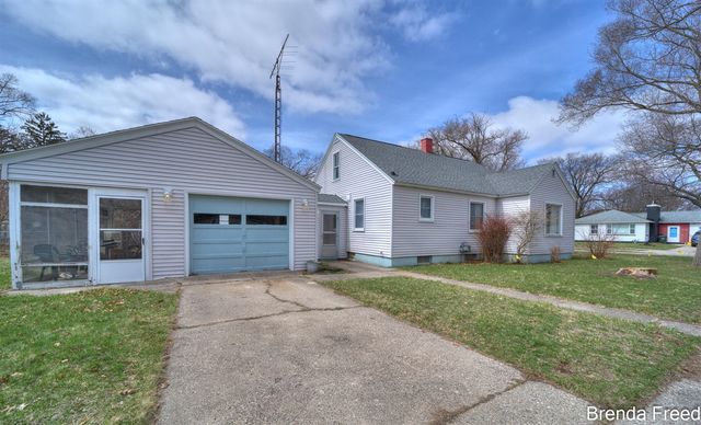 1109 Francis Avenue, Muskegon, MI 49442