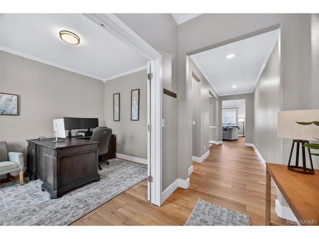 196 N Millbrook St, Aurora, CO 80018