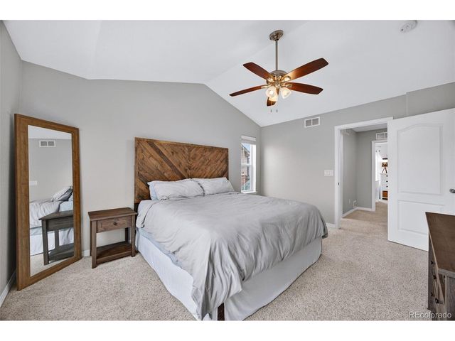 196 N Millbrook St, Aurora, CO 80018