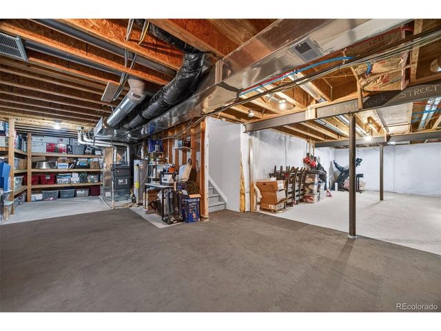 196 N Millbrook St, Aurora, CO 80018