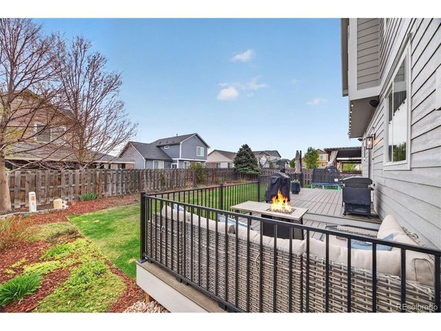 196 N Millbrook St, Aurora, CO 80018