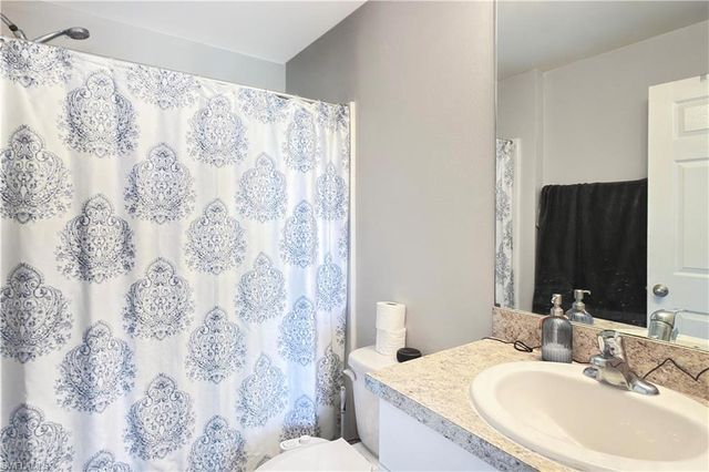 4323 NE 21st AVE, Cape Coral, FL 33909