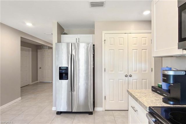 4323 NE 21st AVE, Cape Coral, FL 33909