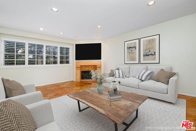 1827 Barry Avenue 2, Los Angeles, CA 90025