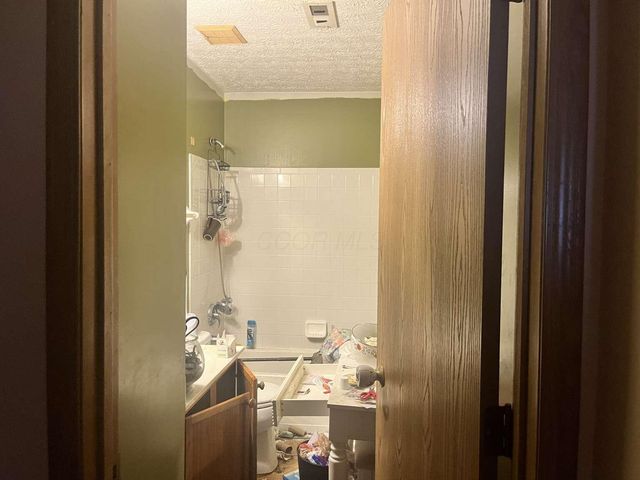 4048 Grayson Drive, Obetz, OH 43207