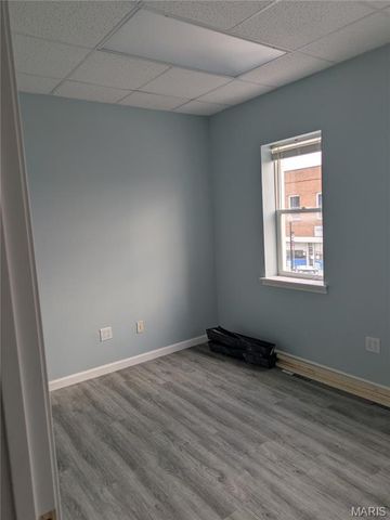 109 E Booneslick Road, Warrenton, MO 63383