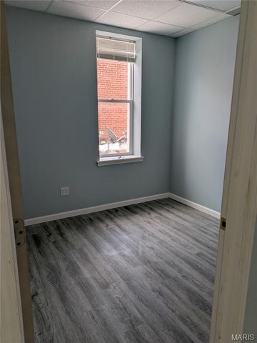 109 E Booneslick Road, Warrenton, MO 63383