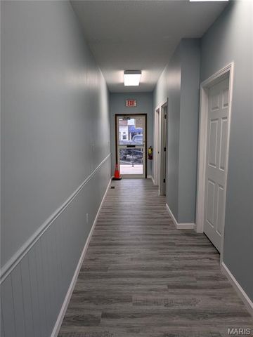 109 E Booneslick Road, Warrenton, MO 63383