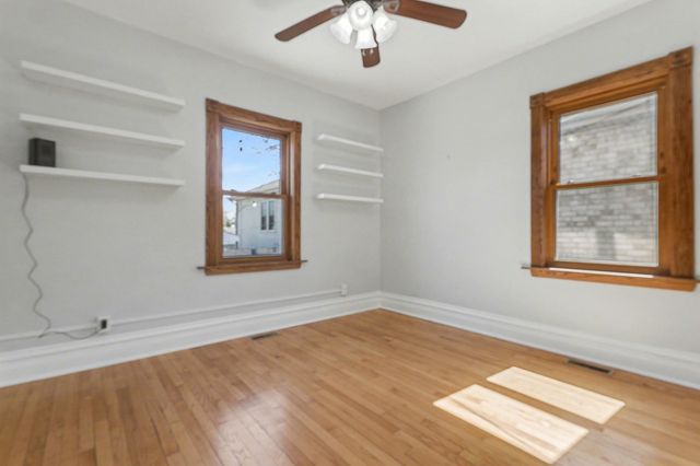 11231 S Worth Avenue, Worth, IL 60482