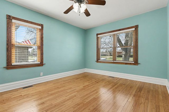 11231 S Worth Avenue, Worth, IL 60482