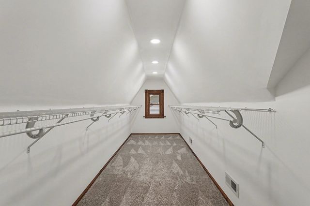 11231 S Worth Avenue, Worth, IL 60482