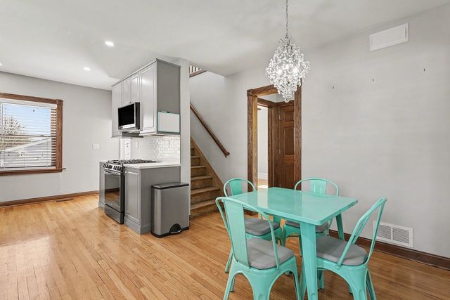 11231 S Worth Avenue, Worth, IL 60482