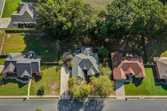 21 Shadow Creek, Austin, AR 72007