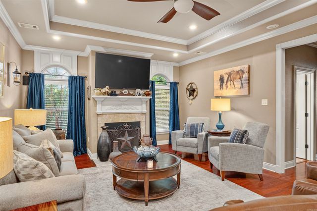 21 Shadow Creek, Austin, AR 72007
