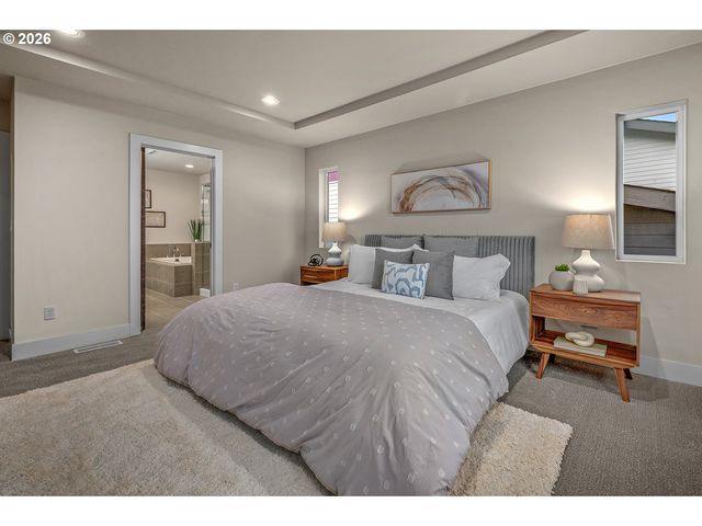 15777 Sw VANDERWOOD Ave, Tigard, OR 97224