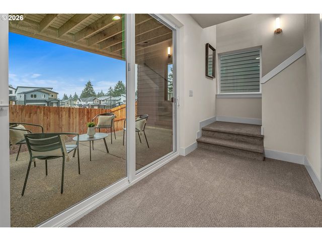 15777 Sw VANDERWOOD Ave, Tigard, OR 97224