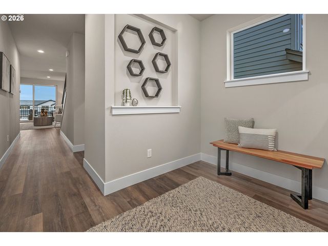 15777 Sw VANDERWOOD Ave, Tigard, OR 97224