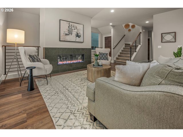 15777 Sw VANDERWOOD Ave, Tigard, OR 97224