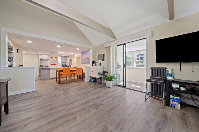 2 Cottage Cir 2, Somerville, MA 02144