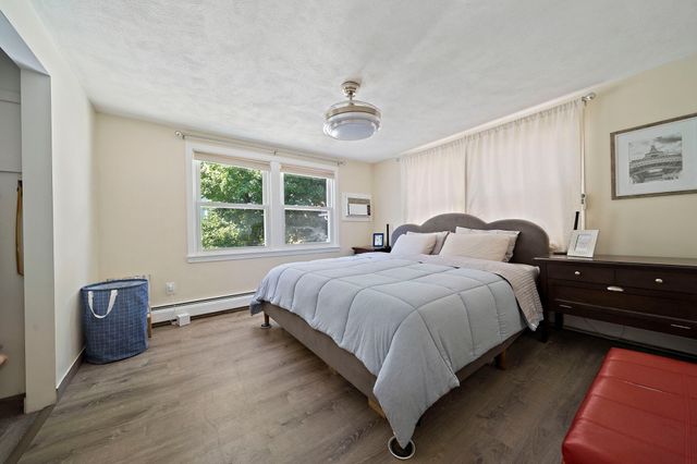 2 Cottage Cir 2, Somerville, MA 02144