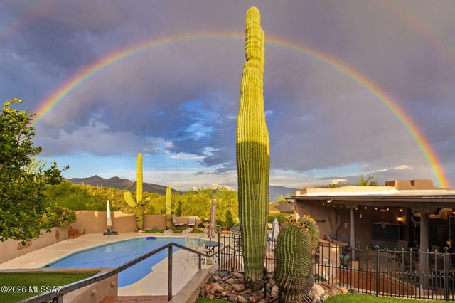 6001 E Paseo Ventoso, Tucson, AZ 85750