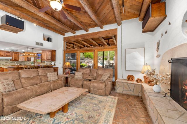 6001 E Paseo Ventoso, Tucson, AZ 85750