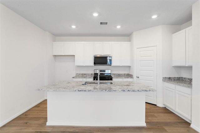 22850 Mahogany Hills Lane, Hockley, TX 77447