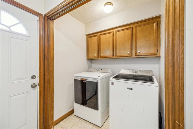 2739 Blue Glen Lane, Houston, TX 77073