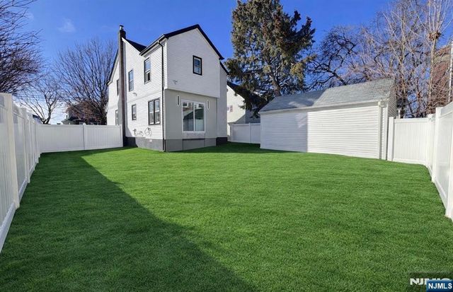 309 Ottawa Avenue, Hasbrouck Heights, NJ 07604