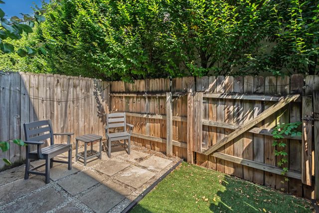 258 E 2nd Avenue, Columbus, OH 43201