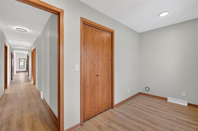 3021 E 29th Street, Des Moines, IA 50317