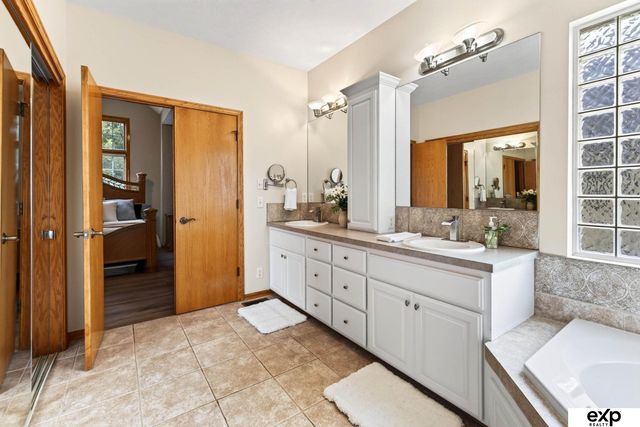 4601 Union Hill Road, Lincoln, NE 68516