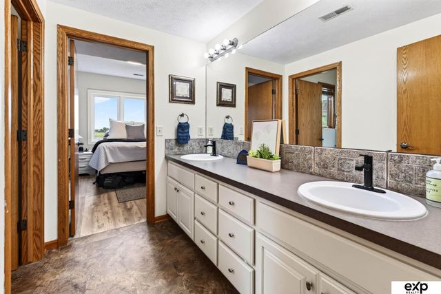 4601 Union Hill Road, Lincoln, NE 68516