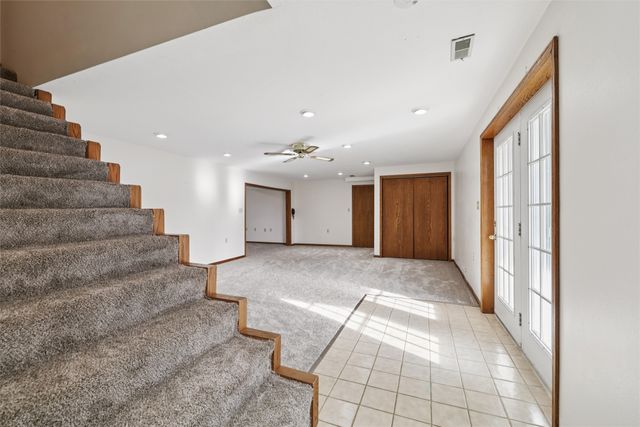 1019 Scott Felton Road, Indianola, IA 50125