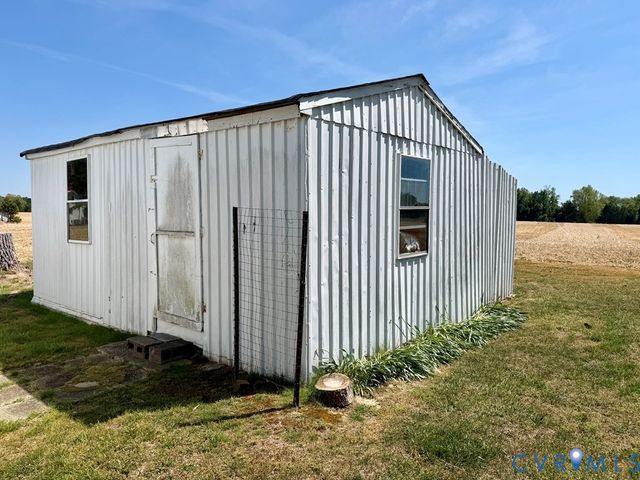 1414 Ridge Rd, Callao, VA 22435
