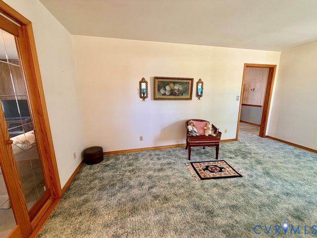 1414 Ridge Rd, Callao, VA 22435