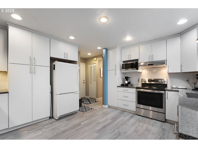 15514 Sw 114TH Ct 61, Tigard, OR 97224