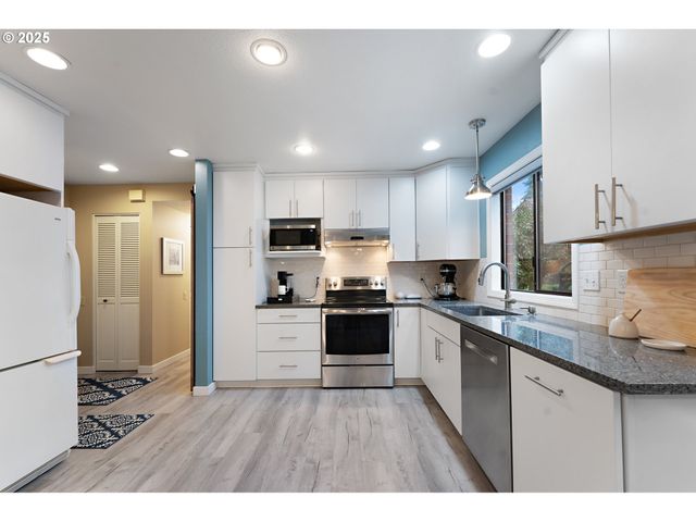 15514 Sw 114TH Ct 61, Tigard, OR 97224