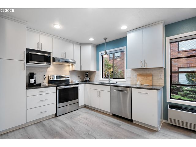 15514 Sw 114TH Ct 61, Tigard, OR 97224