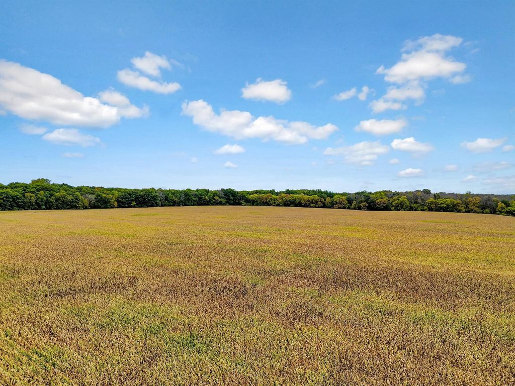 122xx-140 Maxwell, Chisago City, MN 55013 — exterior