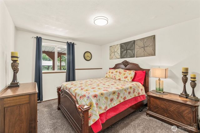 11915 151st Avenue Court E, Puyallup, WA 98374