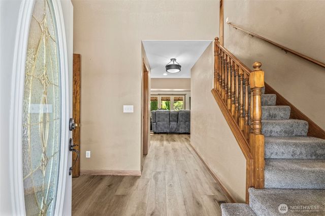 11915 151st Avenue Court E, Puyallup, WA 98374